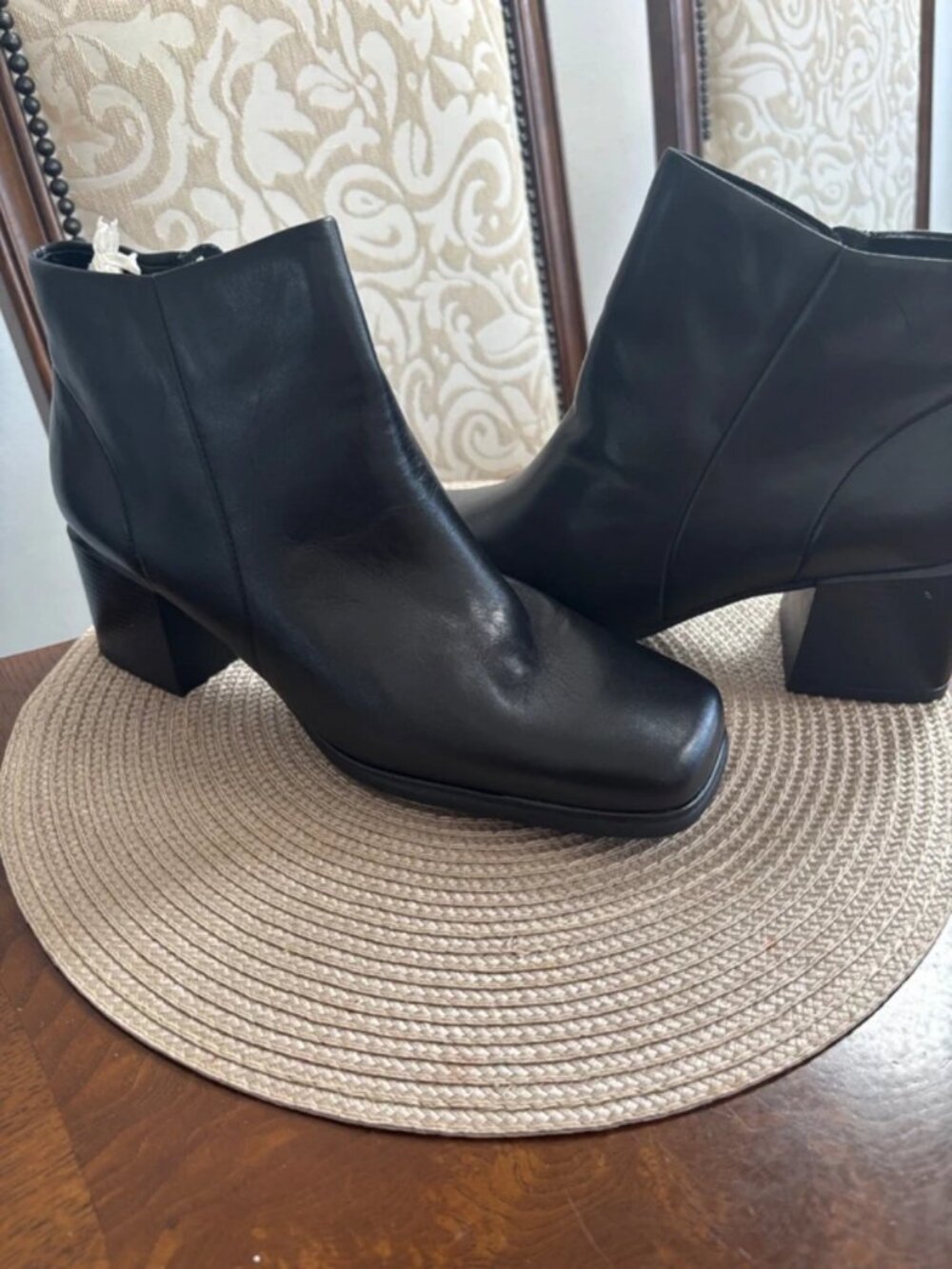 Black Boots